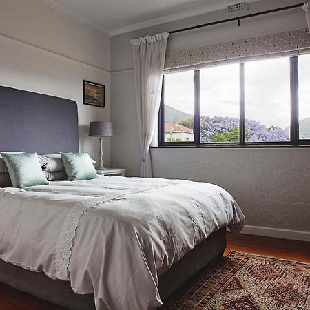 One Above Apartman Fokváros Kültér fotó