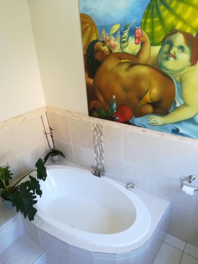 One Above Apartman Fokváros Kültér fotó